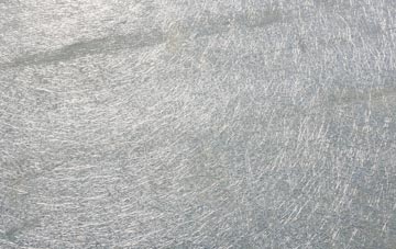 South Cuil laminate fibreglass or shingles?